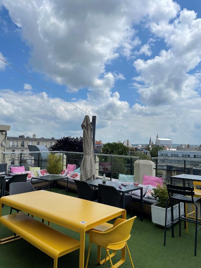 Hotel L'Univers Реймс Экстерьер фото