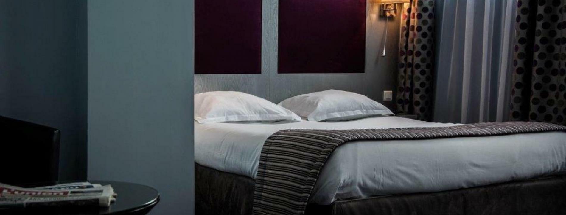 Hotel L'Univers Реймс Экстерьер фото